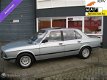 BMW 5-serie - 520i AUTOMAAT / RECENTE RIEM / SCHUIFKANTELDAK / APK 7-21 - 1 - Thumbnail