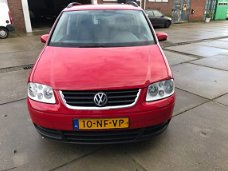 Volkswagen Touran - 1.6-16V FSI