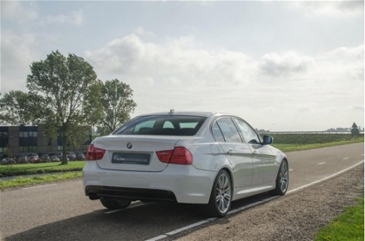 BMW 3-serie - 320i High Executive M PAKKET - LCI - NAVIGATIE - 1