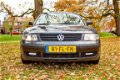 Volkswagen Passat - 1.6 - 1 - Thumbnail