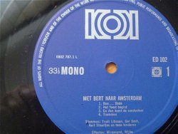 Met Bert naar Amsterdam - kinderlp - 1971 - MONO