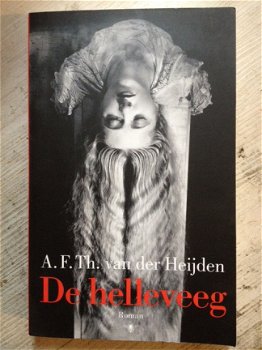 A.F.Th. van der Heijden - De draaideur - gebonden - De beste debuutroman - 4