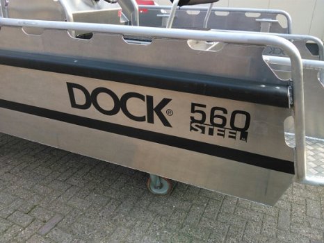 Dock 560 560 - 3