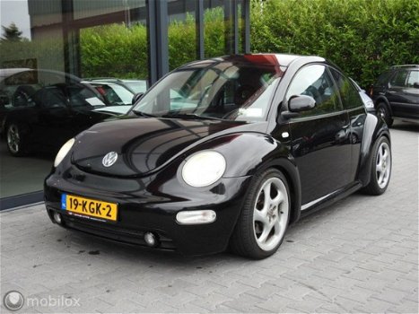 Volkswagen New Beetle - 1.8-5V Turbo Highline - 1