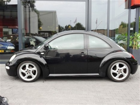 Volkswagen New Beetle - 1.8-5V Turbo Highline - 1