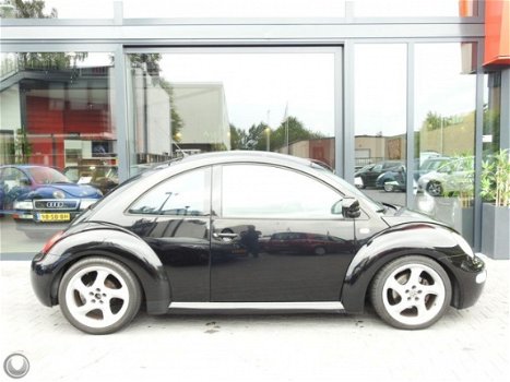 Volkswagen New Beetle - 1.8-5V Turbo Highline - 1