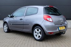 Renault Clio - 1.2 16V Airco Navigatie Trekhaak