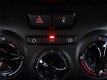 Peugeot 2008 - 1.2 110pk PureTech Active Airco, Cruise, Trekhaak, Park. sens., 16'' Lichtm. velg - 1 - Thumbnail