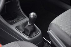 Volkswagen Up! - 1.0 60 pk BMT take up Airco Radio