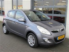 Hyundai i20 - 1.2i DynamicVersion Airco Dealer onderhouden NL Auto NAP