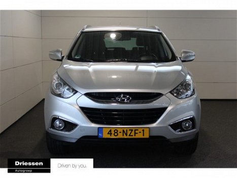 Hyundai ix35 - 2.0i Style (Navigatie - Trekhaak - 1900KG Trekgewicht) - 1