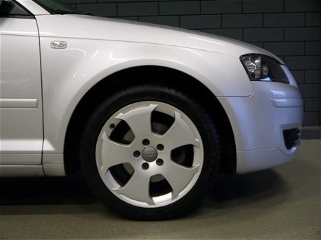 Audi A3 Sportback - 1.6 Attraction Pro Line | CRUISE CONTROL | LMV | - 1