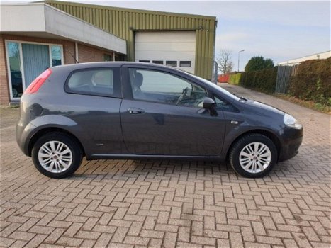 Fiat Grande Punto - 1.4, E 500 Sloop Premie Zondag Open - 1