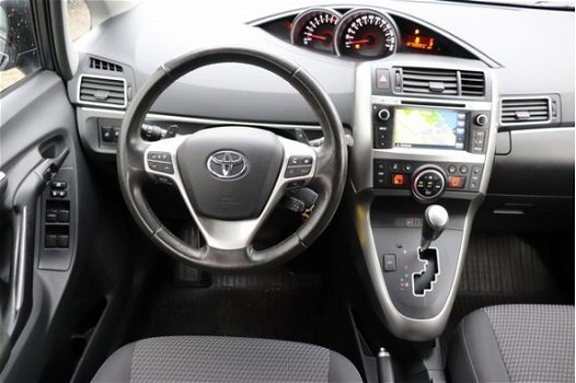 Toyota Verso - 1.8 VVT-i Business CVT-Automaat Navigatie-Parkeercamera - 1