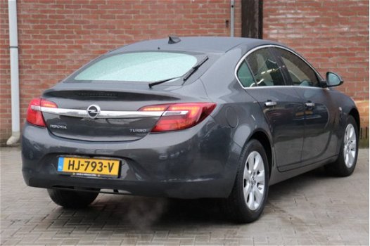 Opel Insignia - 170pk Turbo Cosmo (LEER/Xenon/AGR/Ccamera/1ste eig.) - 1