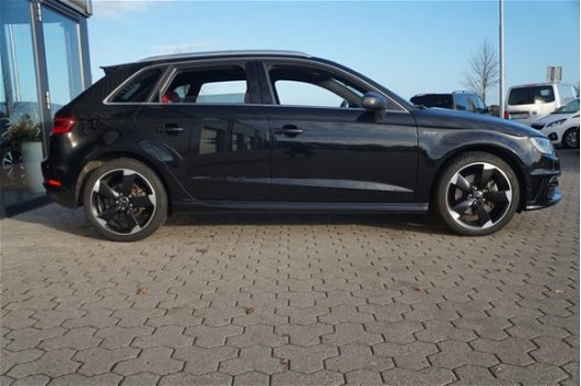 Audi A3 Sportback - 1.4 e-tron PHEV Ambition Pro Line plus S-Line 50% Korting Op De Wegenbelasting L - 1
