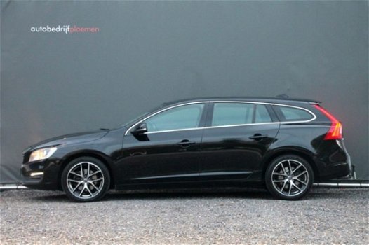 Volvo V60 - D3 Momentum Business - 150 pk *Navi / NAP - 1