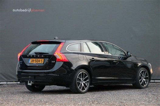 Volvo V60 - D3 Momentum Business - 150 pk *Navi / NAP - 1