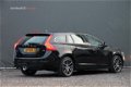 Volvo V60 - D3 Momentum Business - 150 pk *Navi / NAP - 1 - Thumbnail