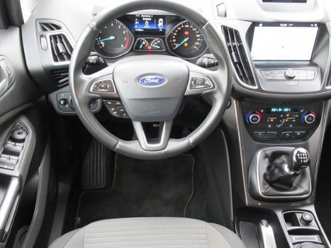 Ford Grand C-Max - 1.0 Titanium 7p. Navigatie / Climate Control / 17'' LMV / Parkeersensoren V + A - 1