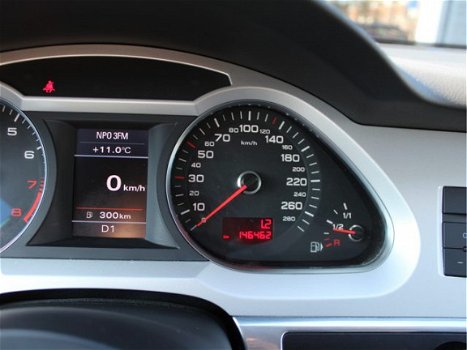 Audi A6 - 2.8 FSI QUATTRO 221 PK S-TRONIC / XENON / LED / NAVIGATIE / PDC / LM VELGEN / 2xPDC - 1