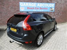 Volvo XC60 - D5 AWD AUT6 Kinetic + R Design Package