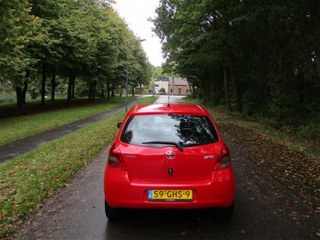 Toyota Yaris - 1.0 VVTi , Nw Model, Airco, BJ08 - 1