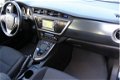 Toyota Auris Touring Sports - 1.8 Hybrid Dynamic NAVI/ CAMERA/ LM-VELGEN/ BLUETOOTH - 1 - Thumbnail