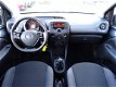 Toyota Aygo - 1.0 VVT-i x-fun / Aircondtioning / Radio / USB / Snelheidsbegrenser / Led Dagrijverlic - 1 - Thumbnail