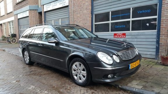 Mercedes-Benz E-klasse Combi - 220 CDI Avantgarde - 1