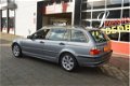 BMW 3-serie Touring - 316i Black&Silver II Navigatie I Airco I Sport velgen I Dealer onderhouden - 1 - Thumbnail