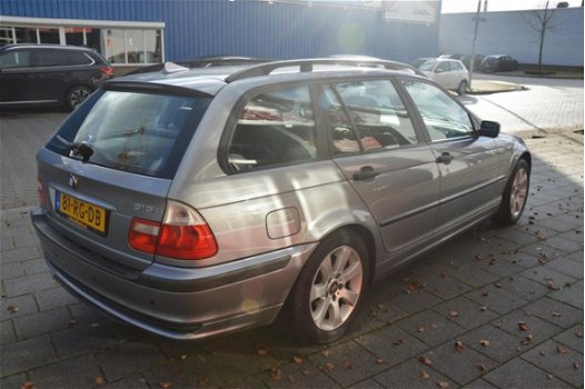 BMW 3-serie Touring - 316i Black&Silver II Navigatie I Airco I Sport velgen I Dealer onderhouden - 1