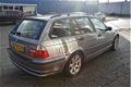 BMW 3-serie Touring - 316i Black&Silver II Navigatie I Airco I Sport velgen I Dealer onderhouden - 1 - Thumbnail