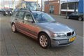 BMW 3-serie Touring - 316i Black&Silver II Navigatie I Airco I Sport velgen I Dealer onderhouden - 1 - Thumbnail