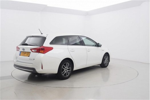 Toyota Auris - TS 1.8 Hybrid Lease Plus Navi Automaat - 1