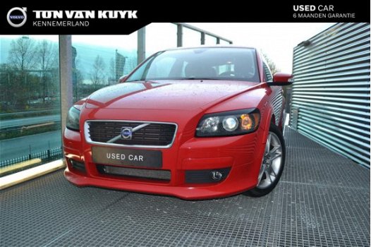 Volvo C30 - 1.6 Kinetic / Body-Kit - 1