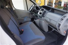 Renault Trafic - 2.0 dCi 90pk L2H1 // 9-PERSOONS //