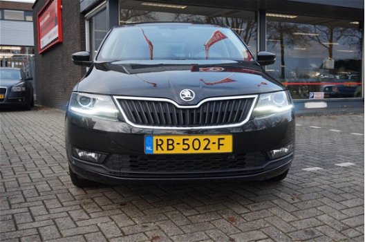 Skoda Rapid Spaceback - 1.0 TSI Spaceback 95pk DSG Drive Glazendak - 1