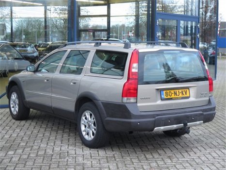 Volvo XC70 - 2.5 T AUT. | YOUNGTIMER | LEDER | TREKHAAK | CRUISE - 1