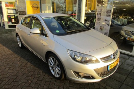 Opel Astra - 1.4 TURBO SPORT NAVI / ECC / BLUET. 18