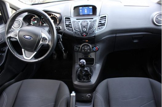Ford Fiesta - 1.0 80PK 5D S/S Style Ultimate navigatie - 1