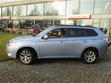 Mitsubishi Outlander - 2.0 PHEV Instyle