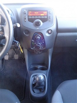 Toyota Aygo - 1.0 VVT-i 72pk 5D x-fun - 1