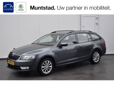 Skoda Octavia Combi - 1.2 TSI 105 pk Greentech Ambition Businessline Navigatie Climatronic Trekhaak - 1