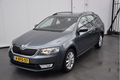 Skoda Octavia Combi - 1.2 TSI 105 pk Greentech Ambition Businessline Navigatie Climatronic Trekhaak - 1 - Thumbnail