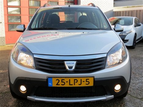 Dacia Sandero - 1.6 Stepway //LPG g3 , Airco , Nieuwe Apk // - 1