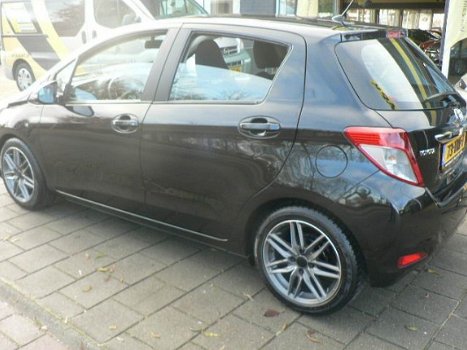 Toyota Yaris - 1.0 VVT-i Aspiration - 1