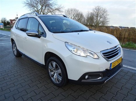 Peugeot 2008 - 1.2 Aut. Navi, Pano dak, Half leder, - 1