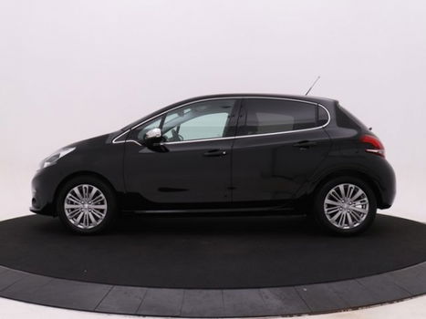 Peugeot 208 - 1.2 5drs PureTech Allure *NAVIGATIE*LMV*CRUISE*CHROME* | NEFKENS DEAL | - 1