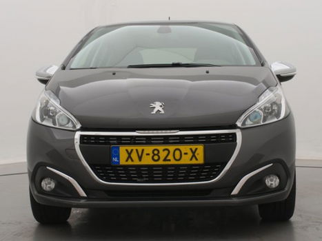 Peugeot 208 - 1.2 82pk Signature | Navigatie | Parkeersensoren | Airco | - 1